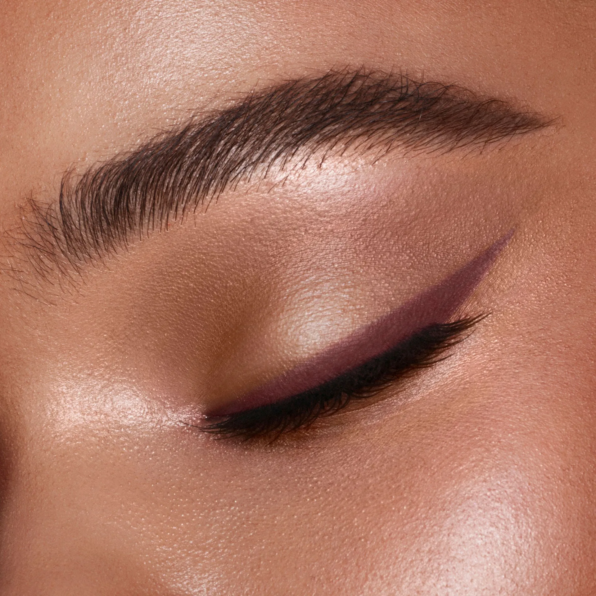 Pillow Talk Eye Liner